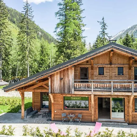 Moderne 4* Avec Sauna, Tv Et Parking A Argentiere - Fr-1-343-180 Chalet *